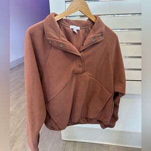 Beyond Yoga Tranquility 1/4 Snap Pullover- NWT (missing button)